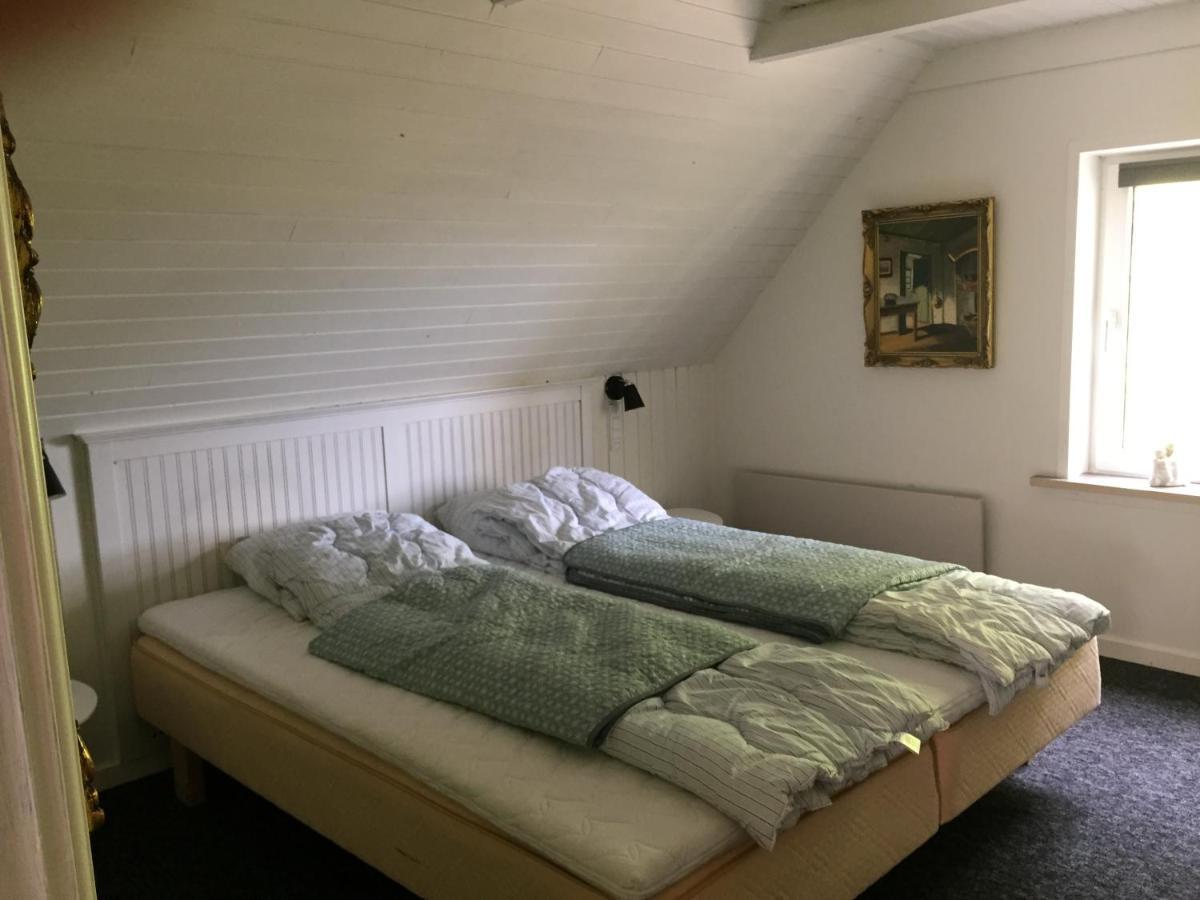 Lille Degnbol Holiday House Extérieur photo